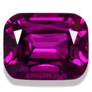 4.60 ct Royal Purple Garnet from Mozambique